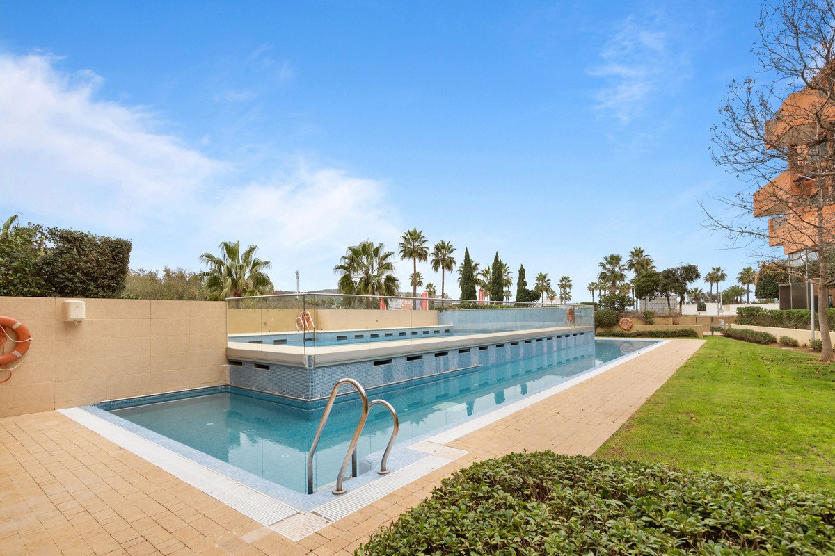 3 Bed Begane Grond Appartement in Sotogrande Marina in Sotogrande Marina, Appartement