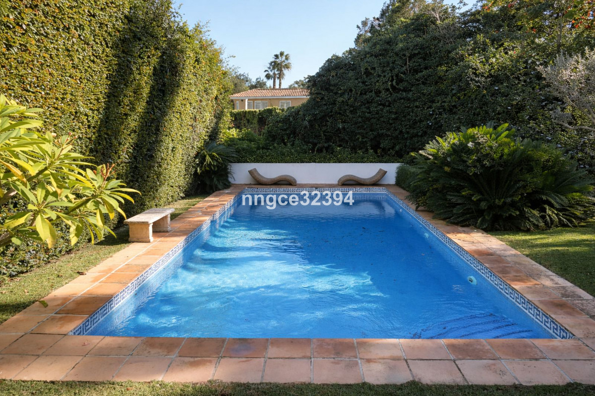 5 Bed فيلا مستقلة in Sotogrande في Sotogrande Costa, فيلا منفصلة