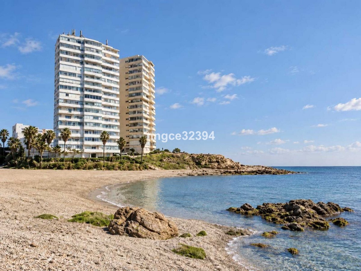 3 Bed Top Floor Apartment in Torreguadiaro