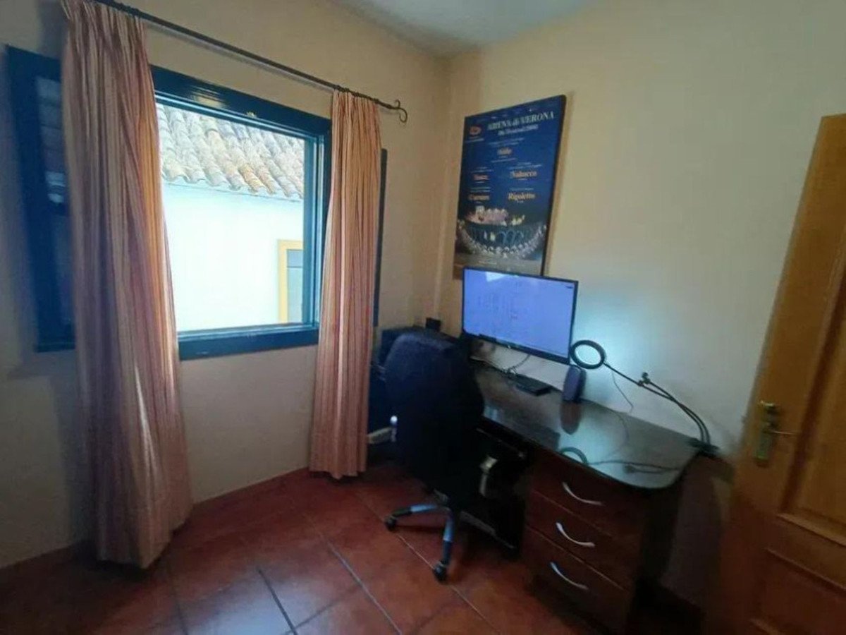 05 photo