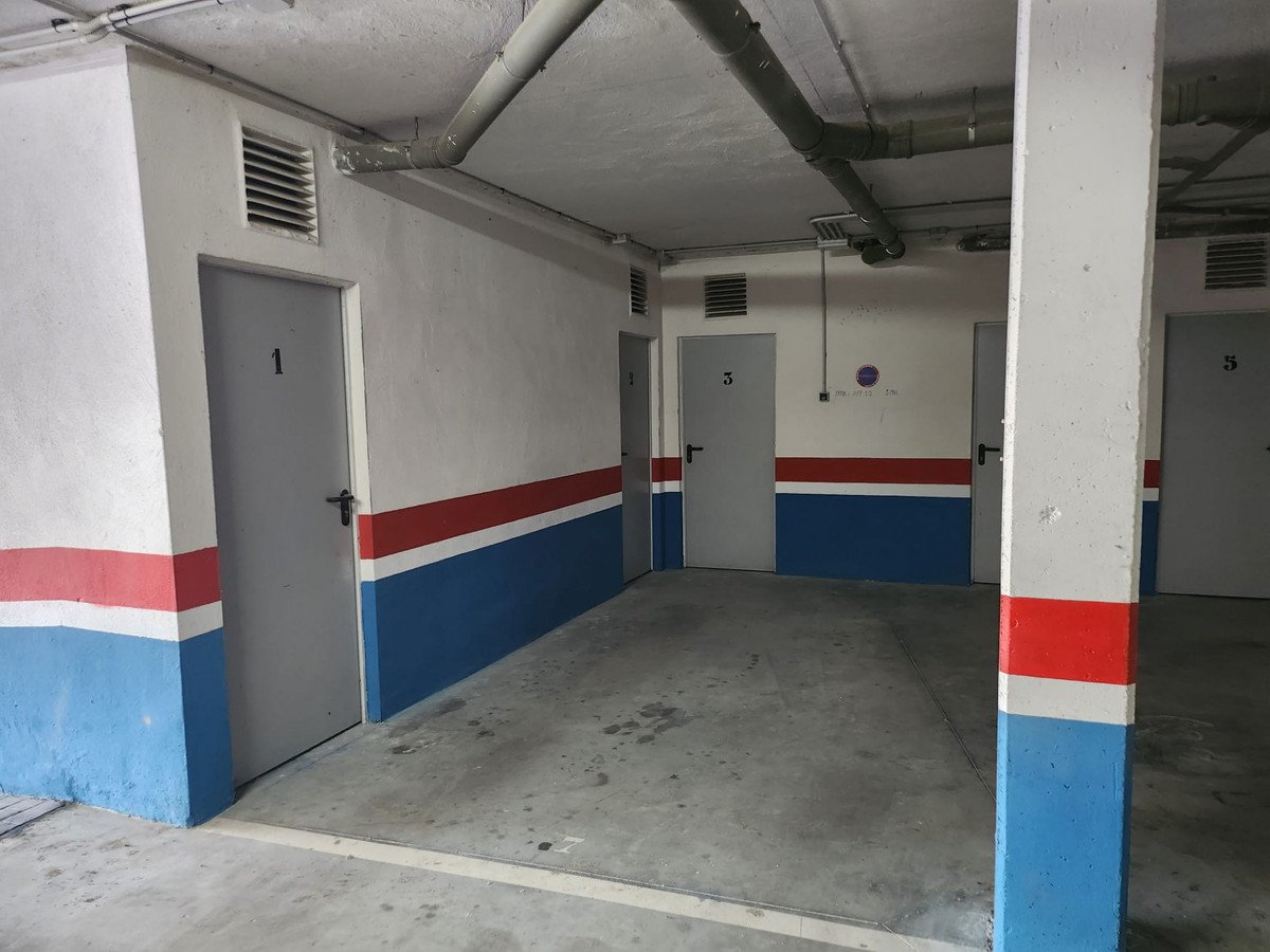 Parking Space in Selwo în Selwo — Loc de parcare