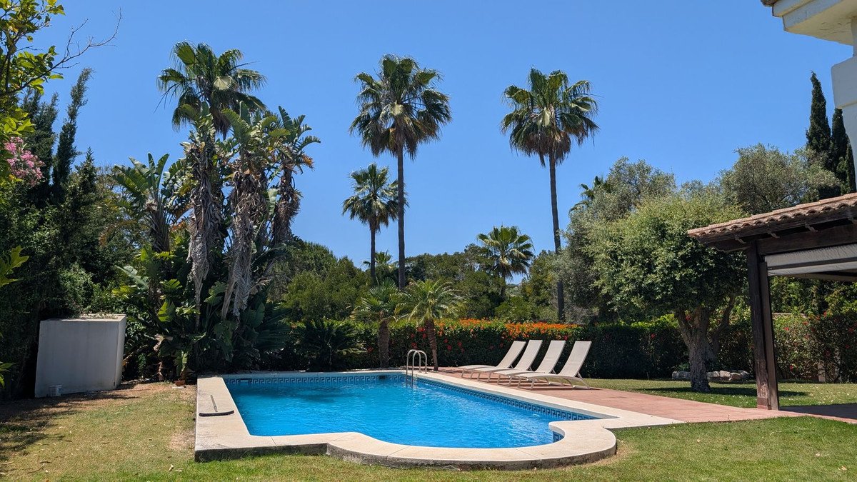 6 Bed Detached Villa in Sotogrande Alto in Sotogrande Alto, Detached Villa