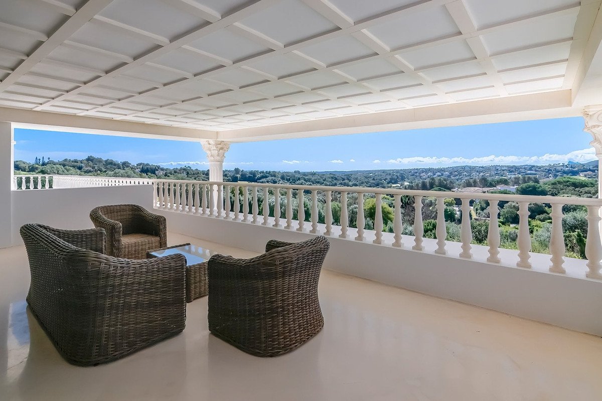 5 Bed Detached Villa in Sotogrande in Sotogrande, Detached Villa