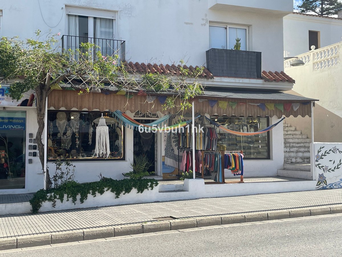 Property in Tarifa في Tarifa — 