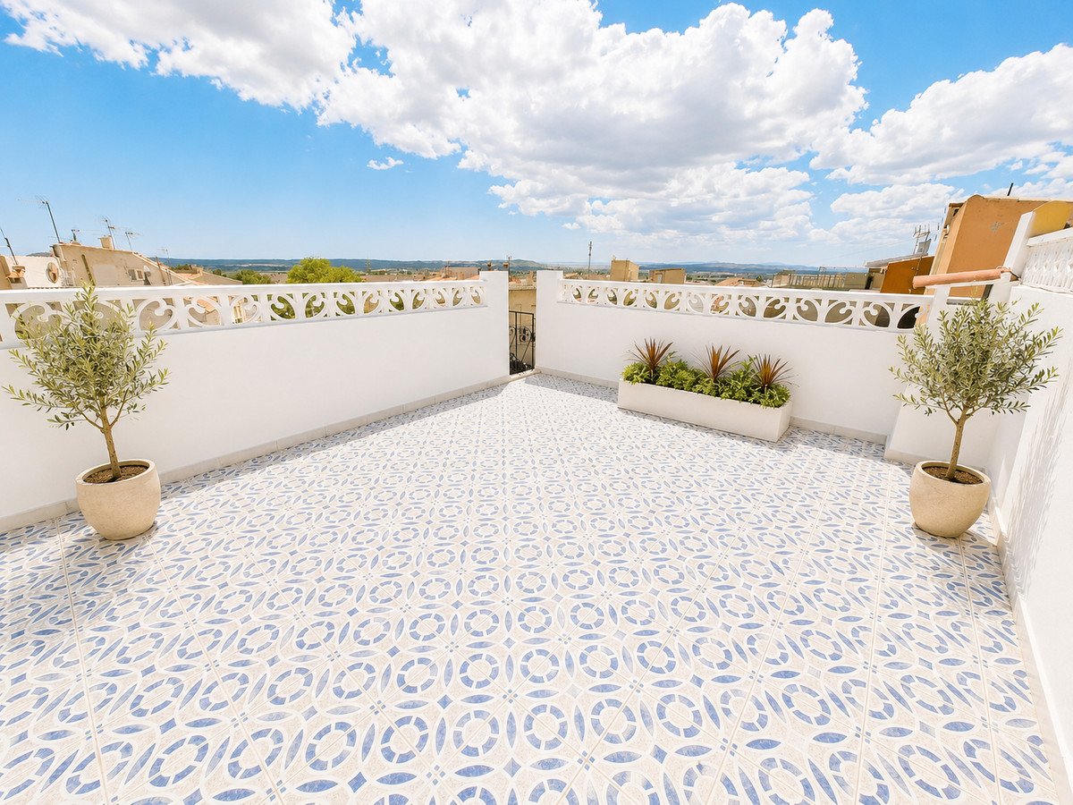 1 Bed بيت مدينة in La Marina في La Marina, منزل تاون هاوس