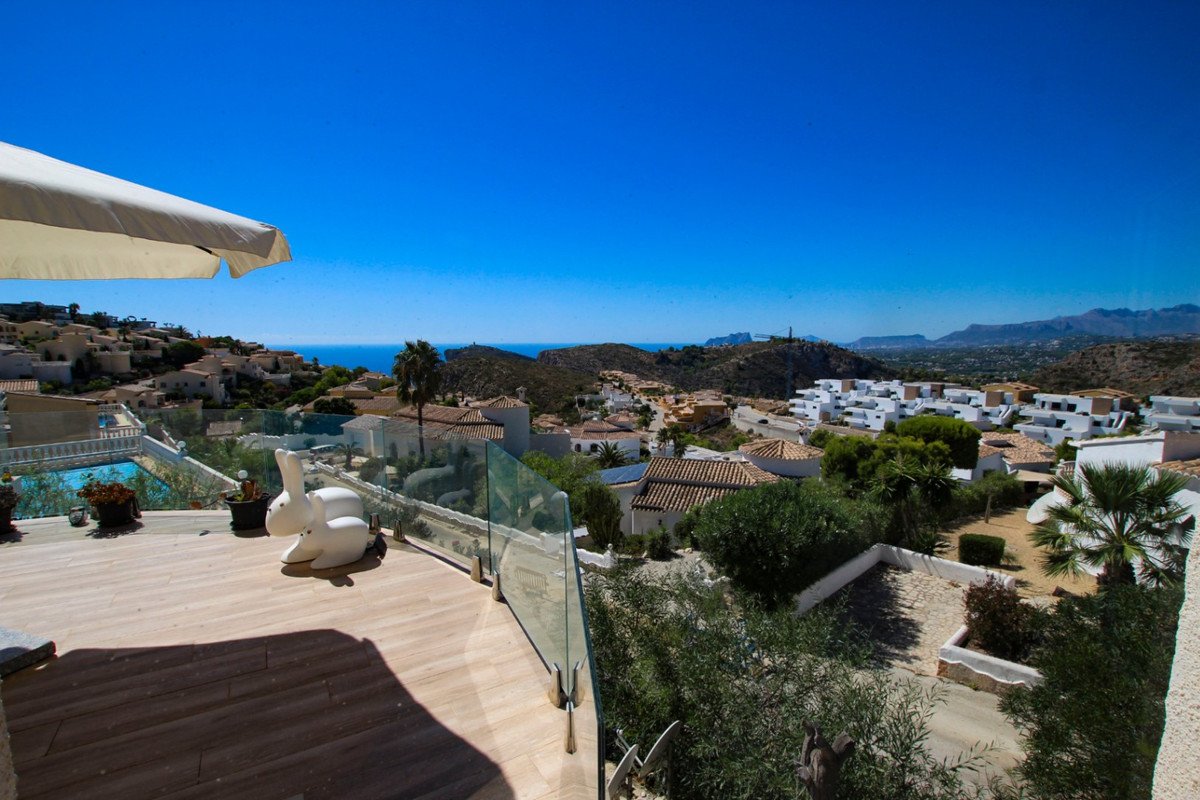 4 Bed Atskira vila in Cumbre del Sol