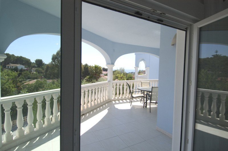 2 Bed भूतल अपार्टमेंट in La Fustera में La Fustera, अपार्टमेंट