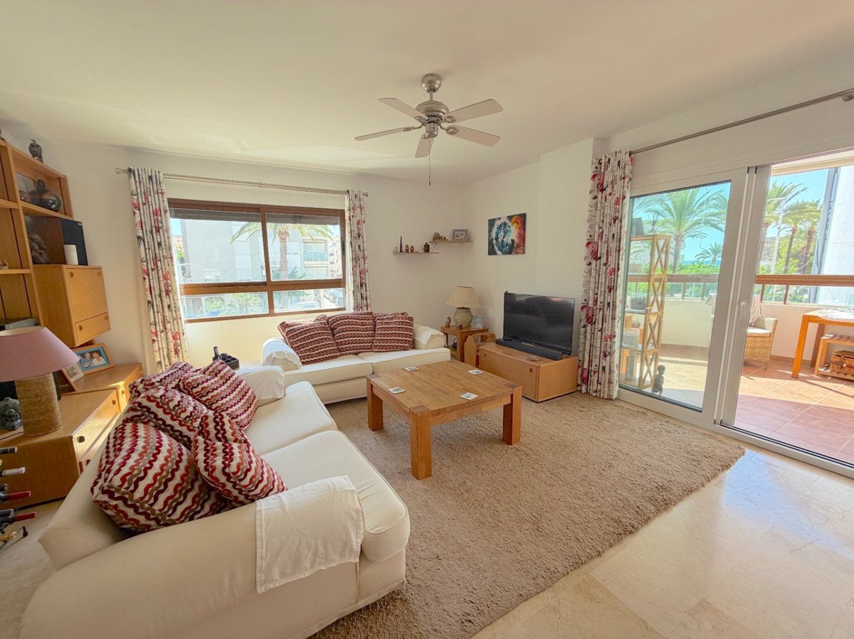 3 Bed Middle Floor Apartment in Moraira in Moraira, Apartment