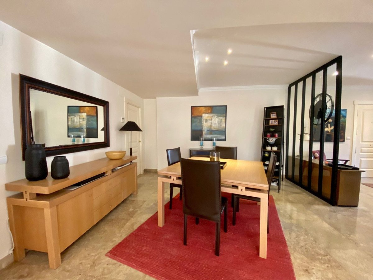 3 Bed Middle Floor Apartment in The Golden Mile in The Golden Mile — Apartment