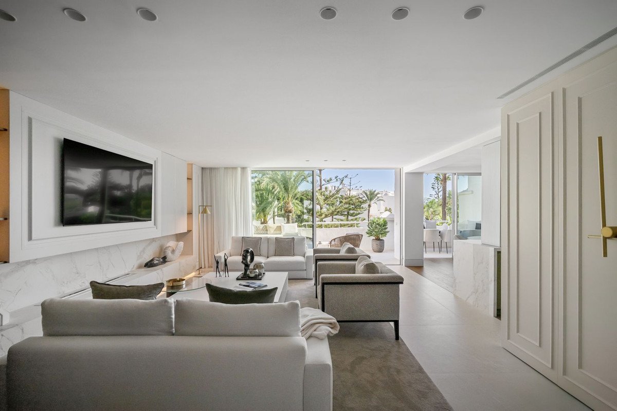 3 Bed Penthouse Duplex in The Golden Mile i The Golden Mile — Penthouse Duplex