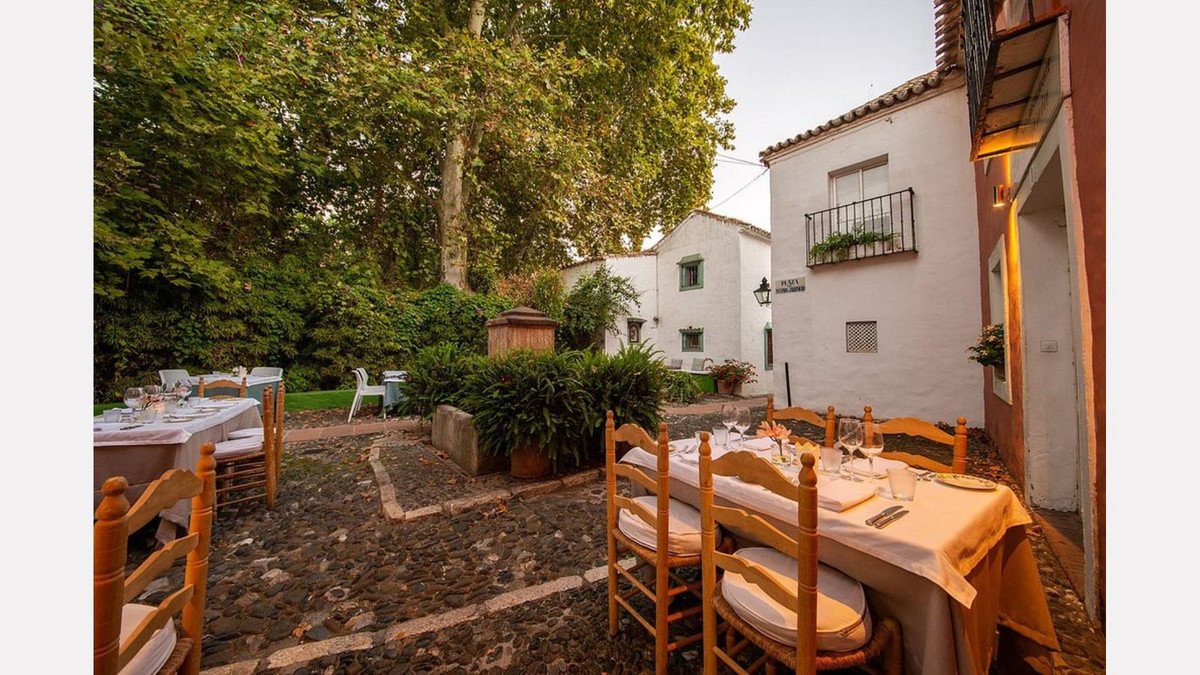 3 Bed Townhouse in The Golden Mile em The Golden Mile — Townhouse