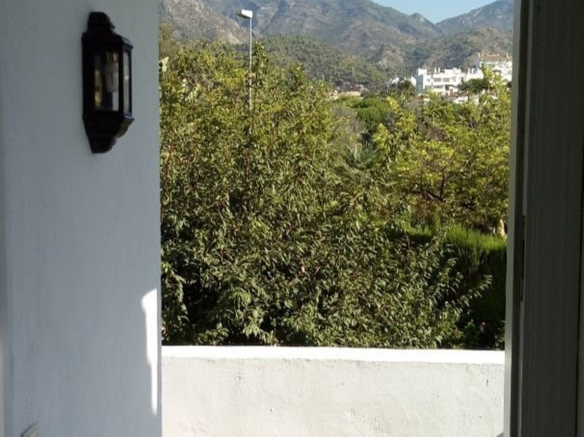 5 Bed Townhouse in The Golden Mile in The Golden Mile, Townhouse