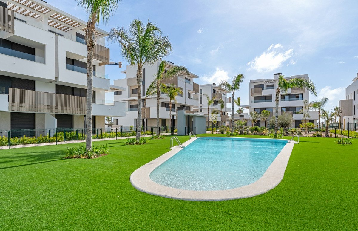 2 Bed Tussenverdieping Appartement in Torre-Pacheco in Santa Rosalia Lake and Life Resort, Apartment