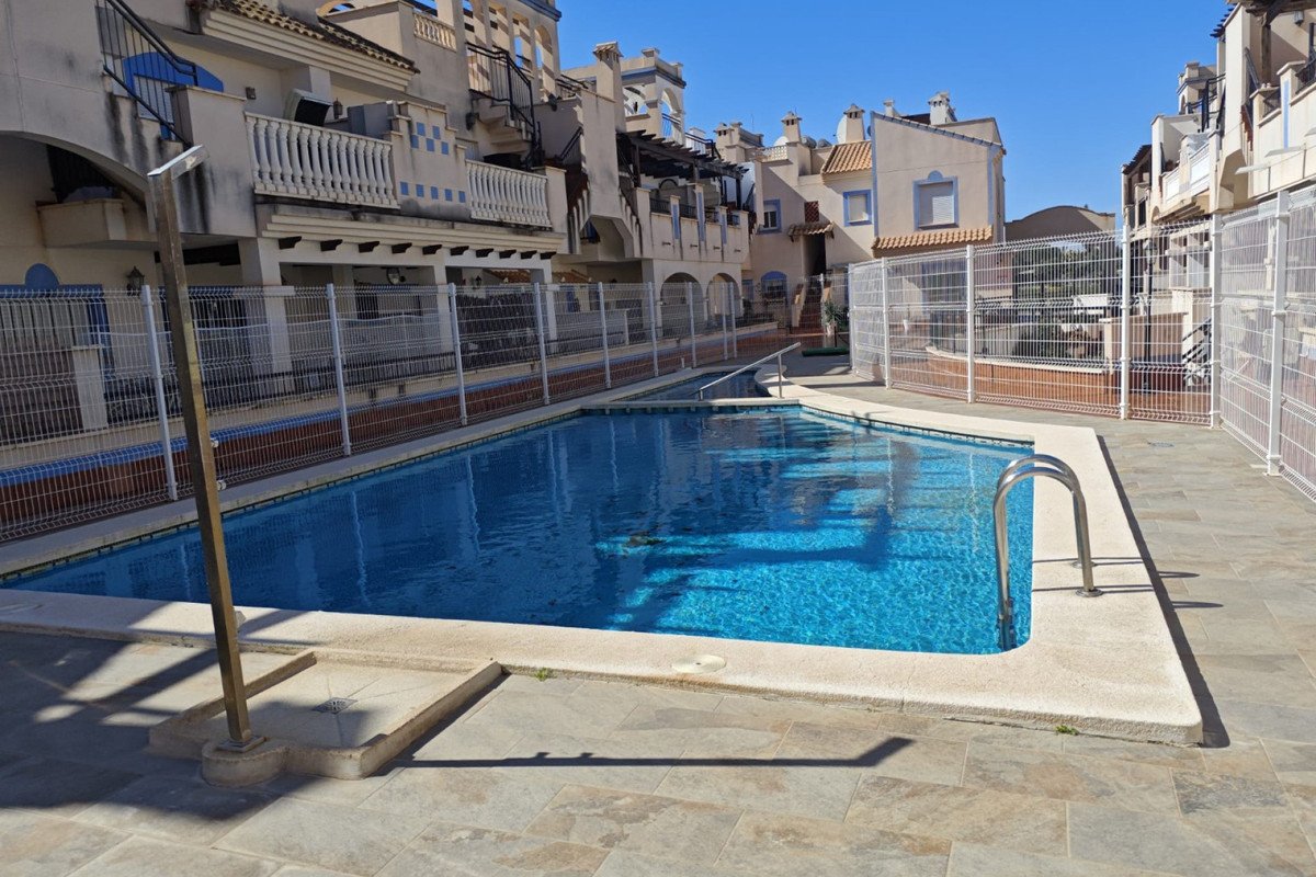 2 Bed بنتهاوس in La Puebla في La Puebla, 