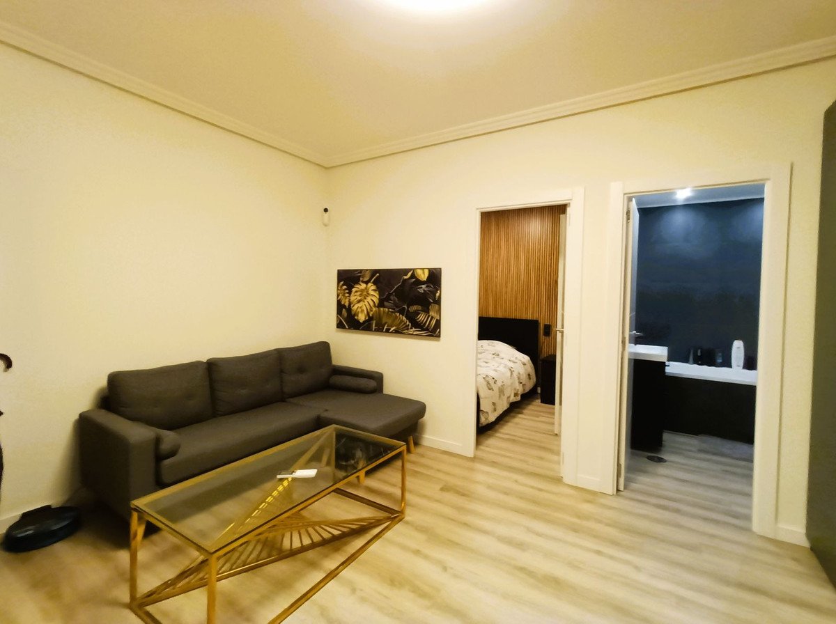 1 Bed Ground Floor Apartment in Torremolinos Centro में Torremolinos Centro — अपार्टमेंट