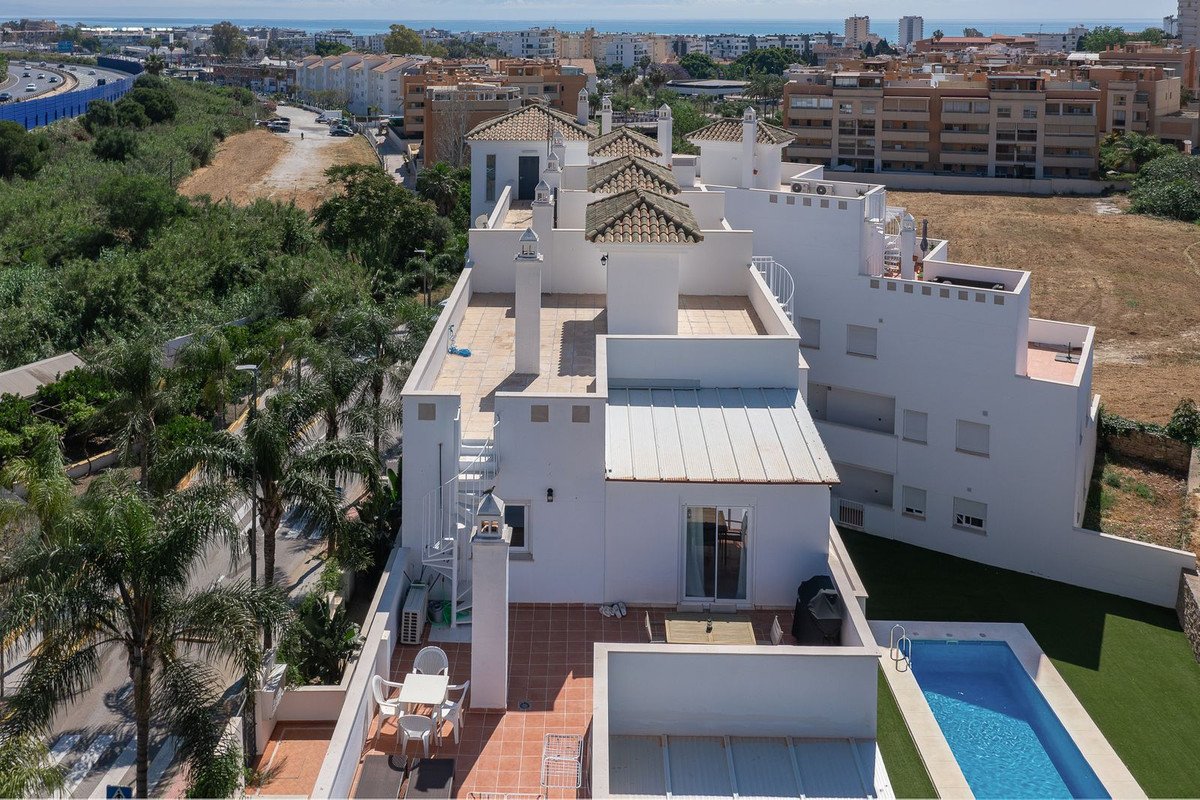 2 Bed Top Floor Apartment in Torremolinos in Torremolinos, Apartment