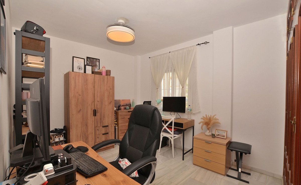 2 Bed Middle Floor Apartment in Torremolinos in Torremolinos — Apartment