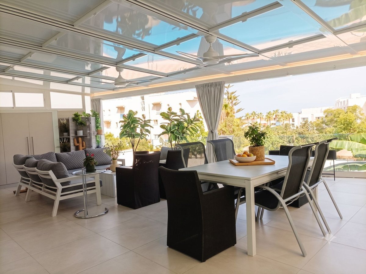 3 Bed Middle Floor Apartment in Torremolinos in Torremolinos, Apartment