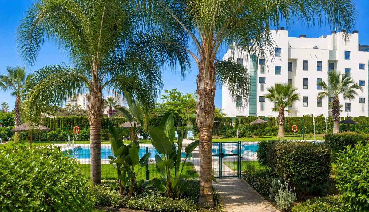 4 Bed Ground Floor Apartment in Torremolinos in Torremolinos, Apartment