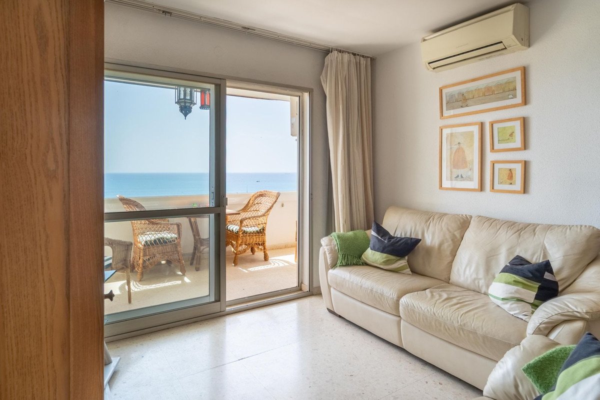 4 Bed Top Floor Apartment in Torremolinos in Torremolinos, Apartment
