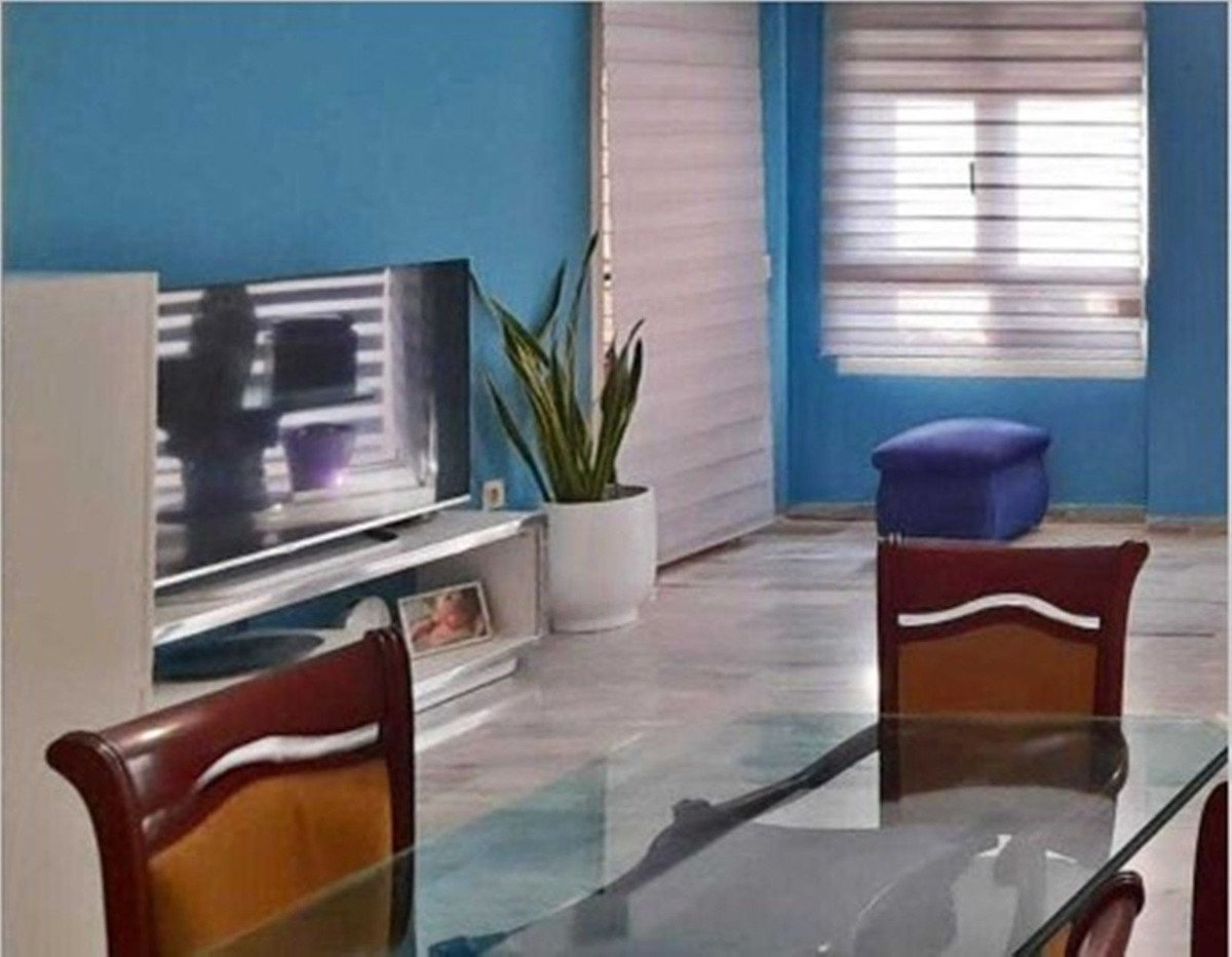 3 Bed شقة في الطابق الأوسط in Torremolinos في Torremolinos, 