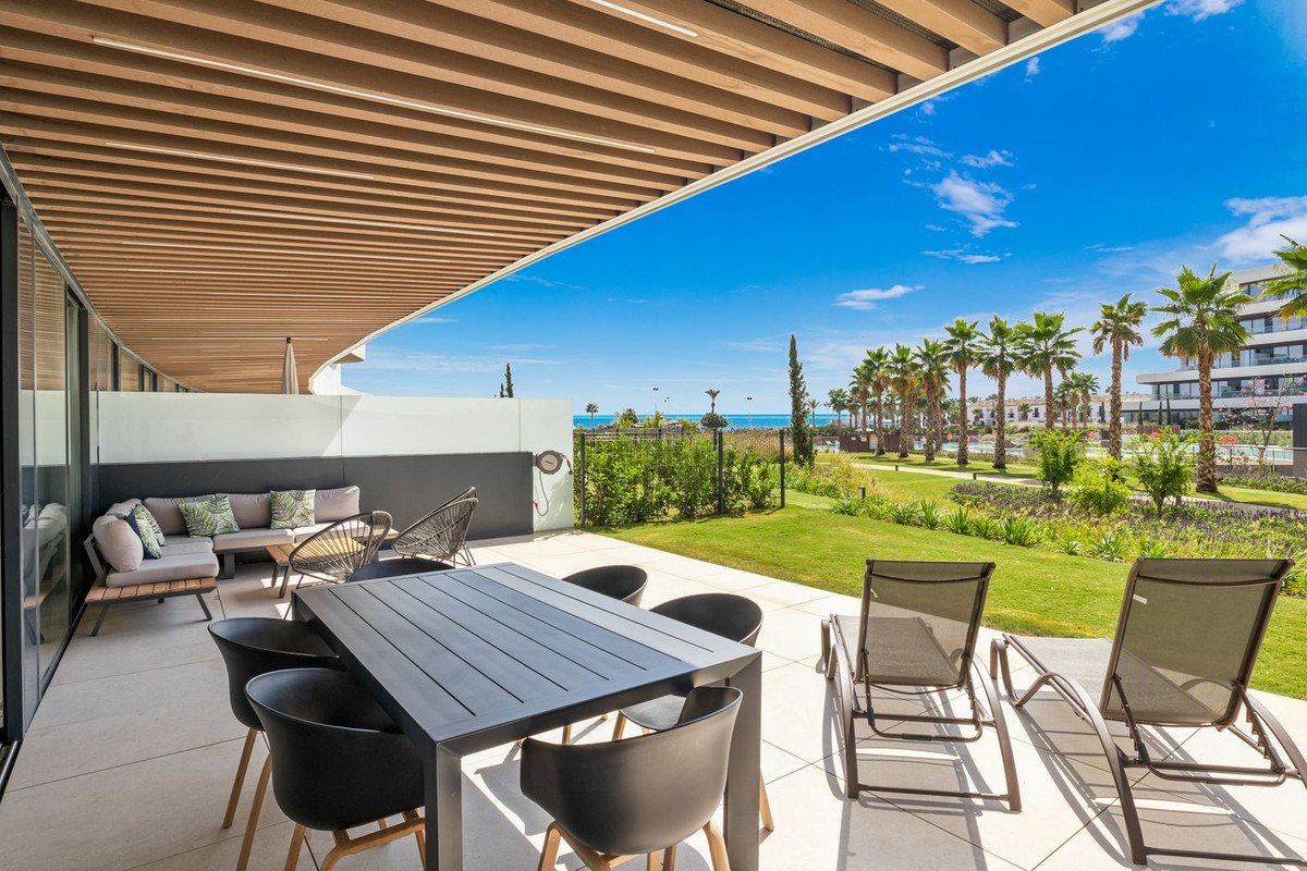 3 Bed شقة في الطابق الأرضي in Torremolinos في Torremolinos, شقة