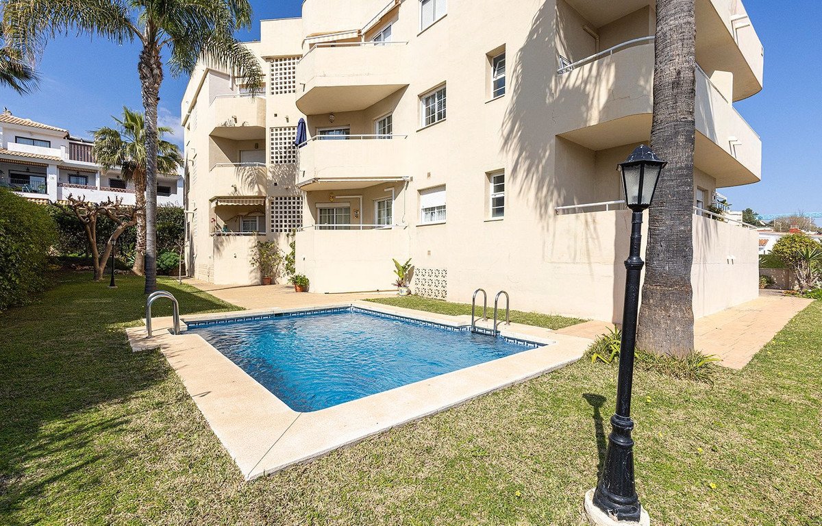 3 Bed Tussenverdieping Appartement in Torremolinos in Torremolinos, Appartement