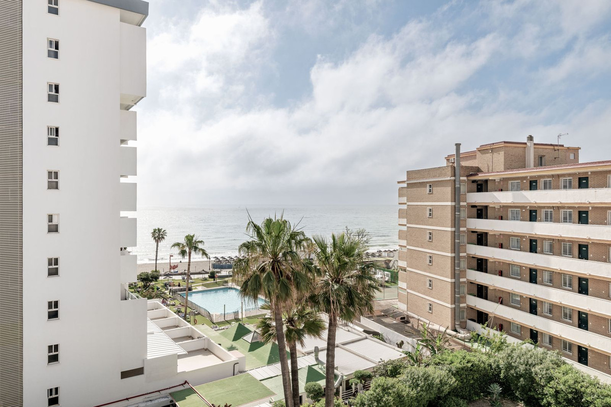 10 photo