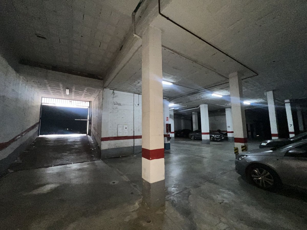 Garage in Torremolinos i Torremolinos — Garasje