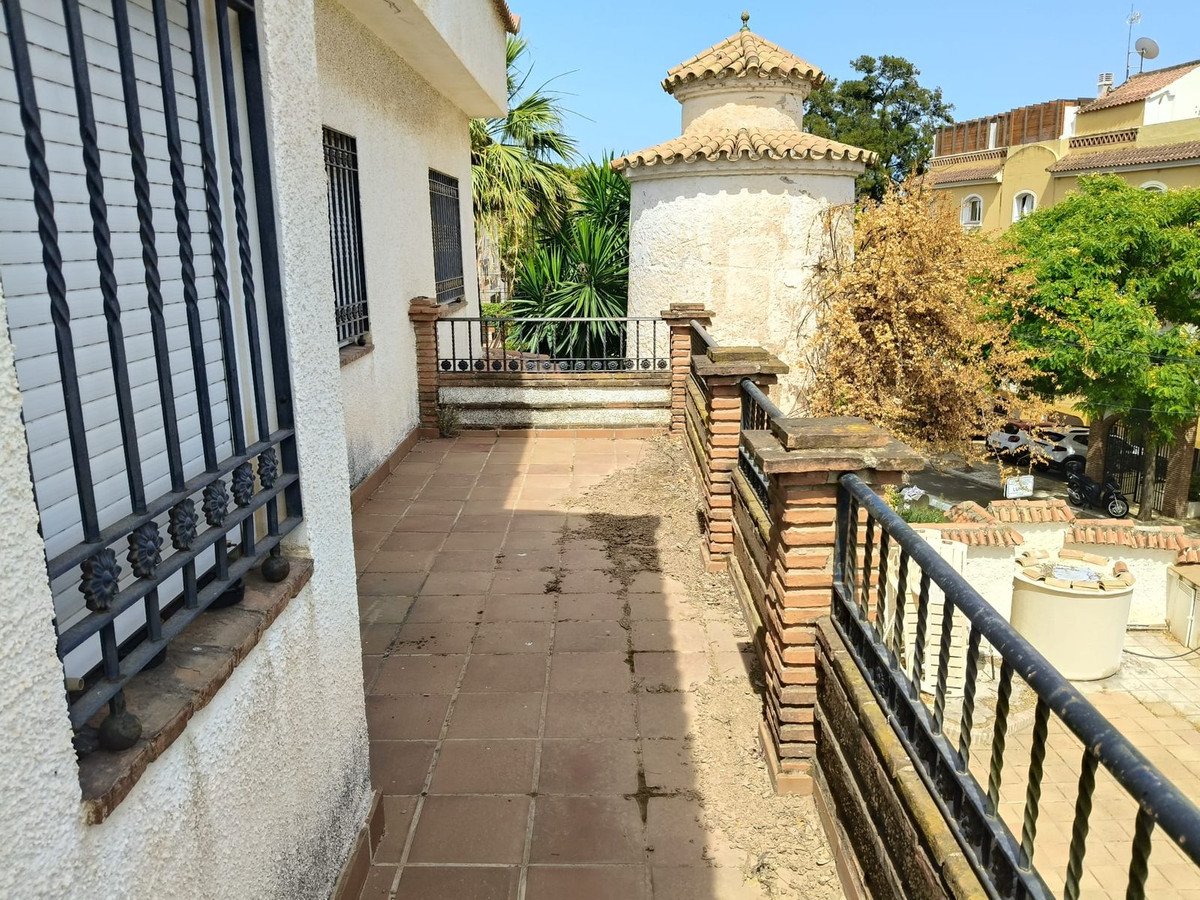 06 photo