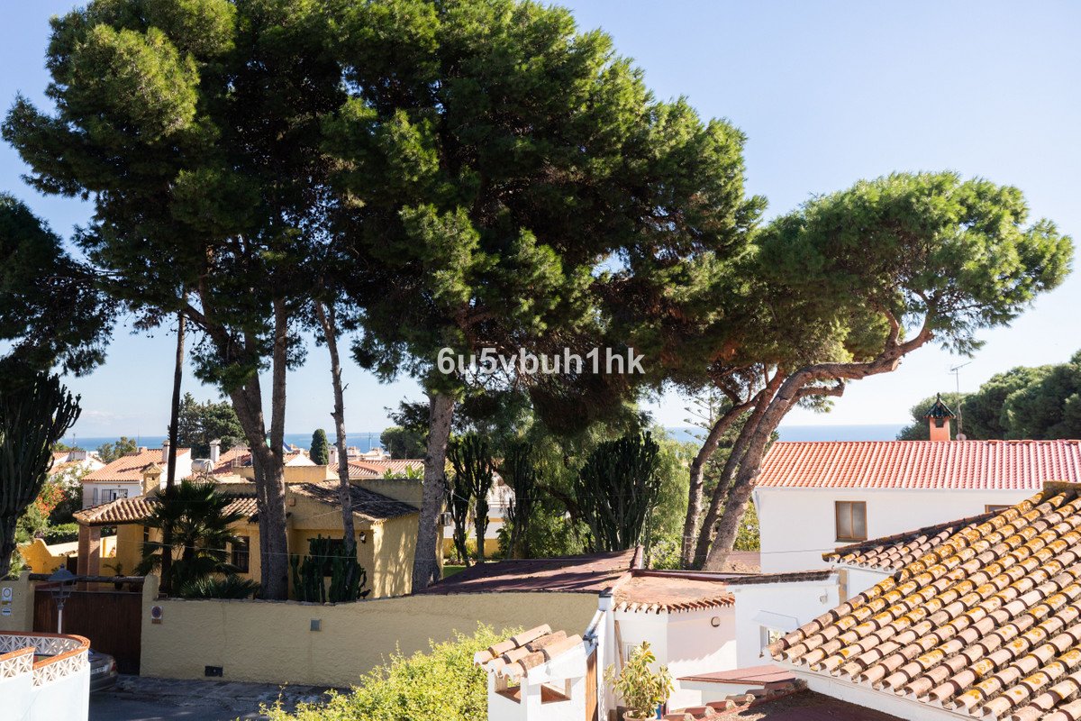 5 Bed וילה מבודדת in Torremolinos ב- Torremolinos, וילה נפרדת