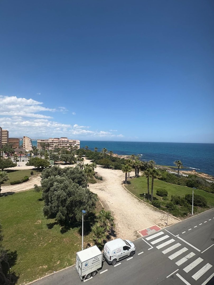 1 Bed Middle Floor Apartment in Torrevieja in Torrevieja, Apartment