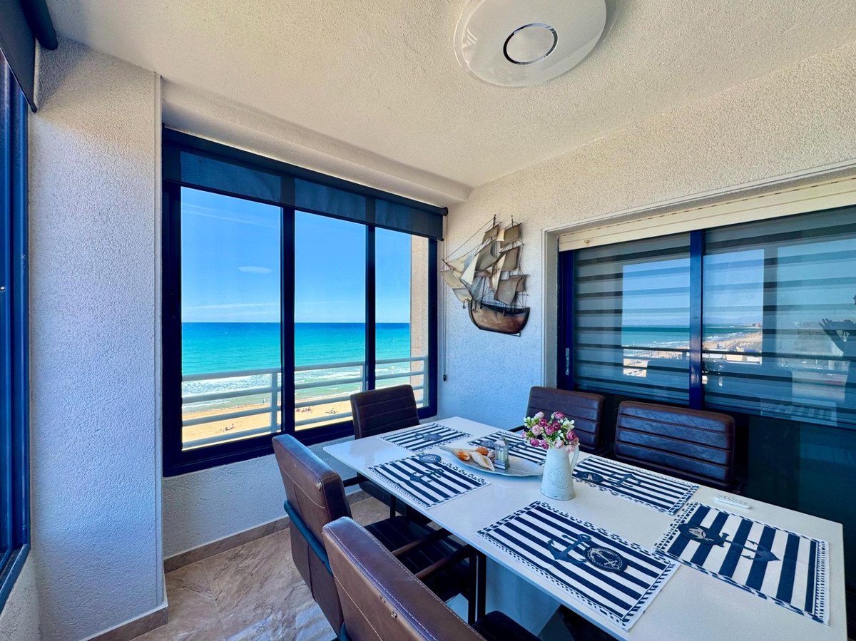2 Bed Middle Floor Apartment in Torrevieja in Torrevieja — Apartment