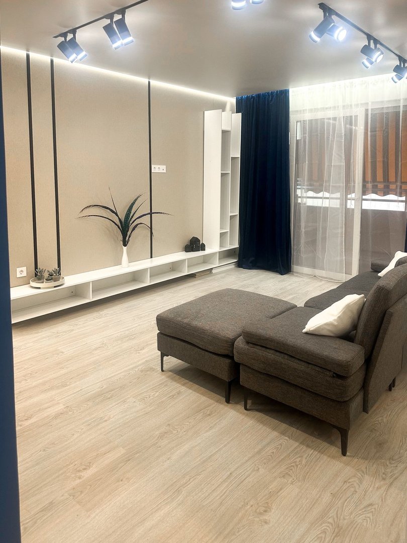 2 Bed Middle Floor Apartment in Torrevieja in Torrevieja, Apartment