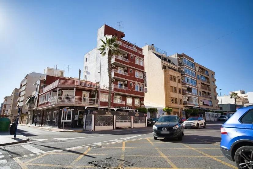 25 Bed Hotel in Torrevieja in Torrevieja, Hotel
