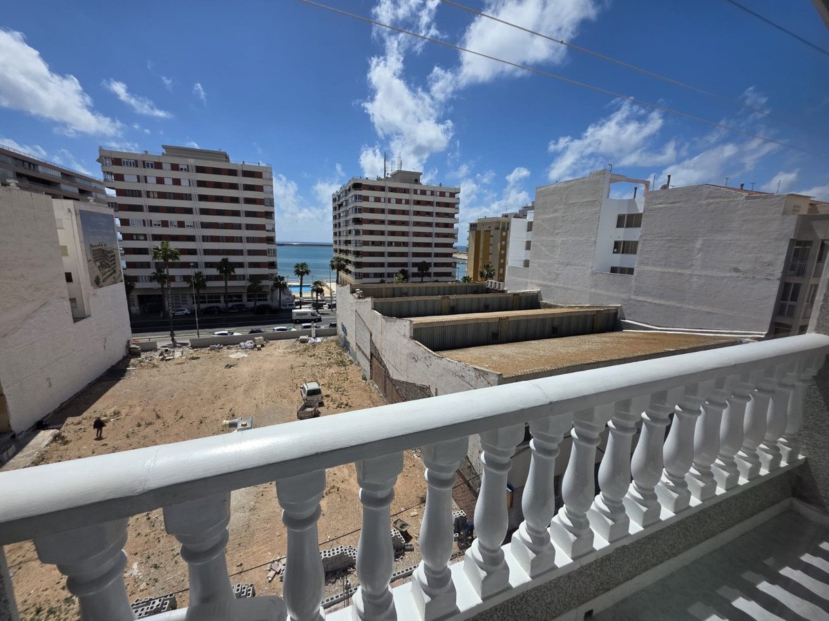2 Bed Ground Floor Apartment in Torrevieja in Torrevieja, Apartment