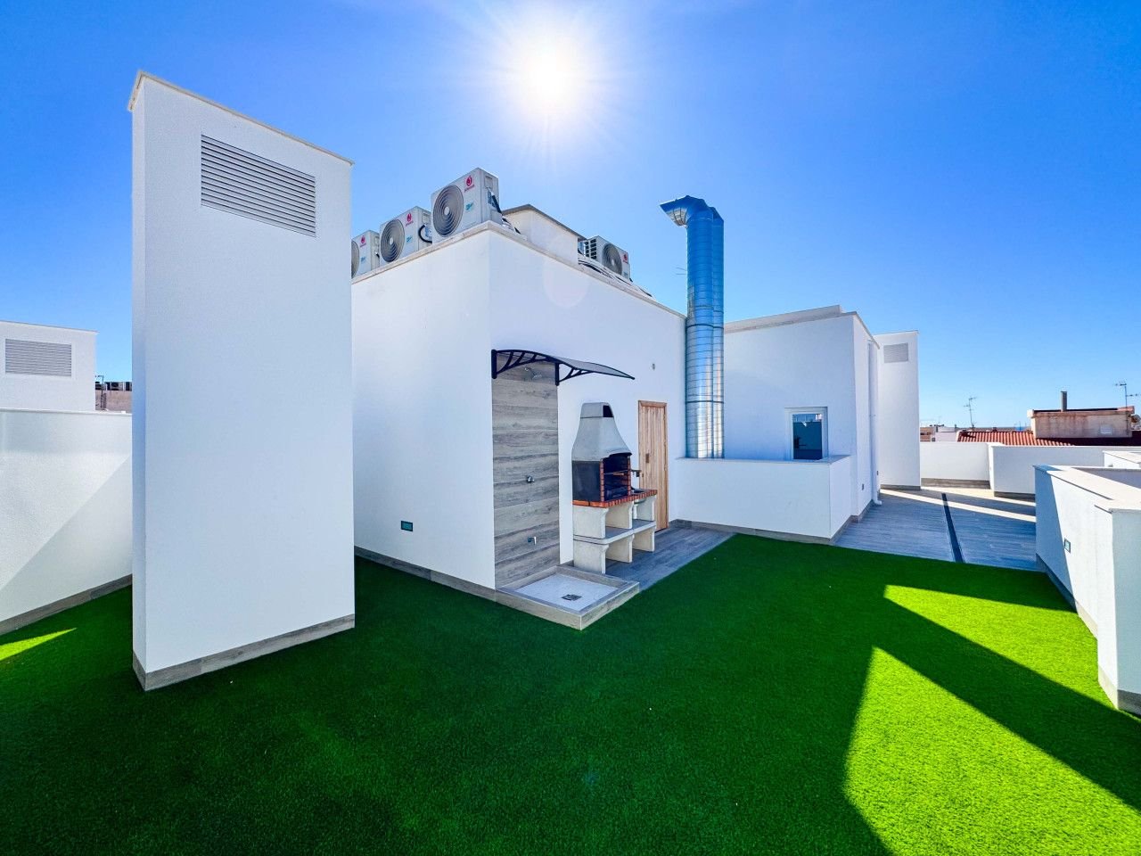 2 Bed Byt ve středním patře in Torrevieja v Torrevieja, Byt