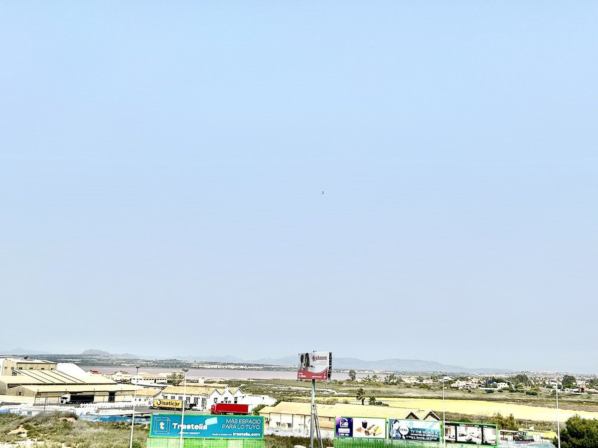 37 photo