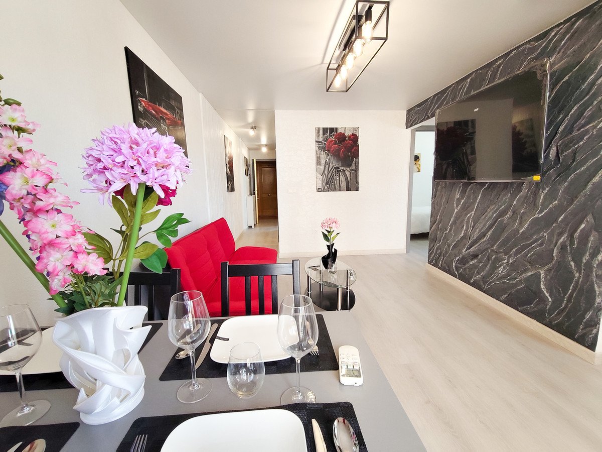 3 Bed Апартамент на партера in Torrevieja в Torrevieja, 