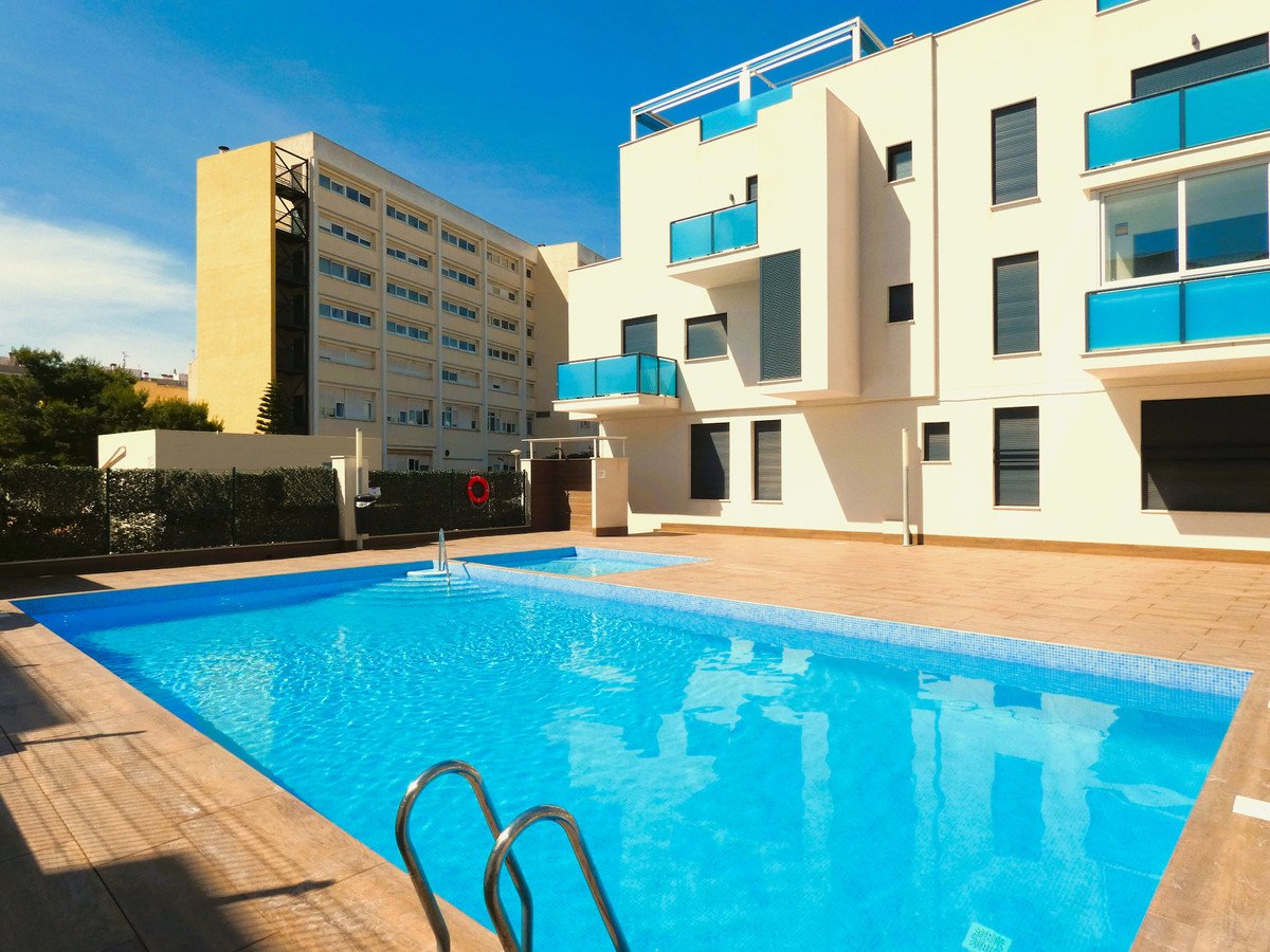 3 Bed Mellemste etage lejlighed in Torrevieja