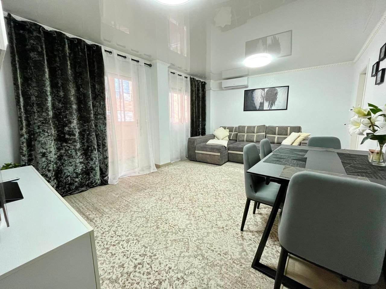 30 photo