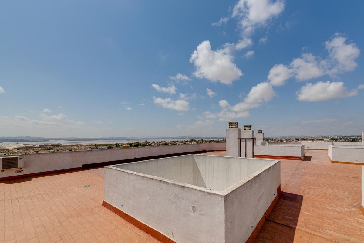 2 Bed Penthouse in Torrevieja in Torrevieja, Penthouse