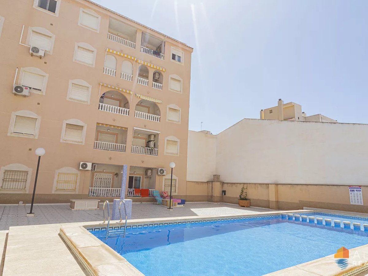 2 Bed Penthouse in Torrevieja in Torrevieja, Penthouse