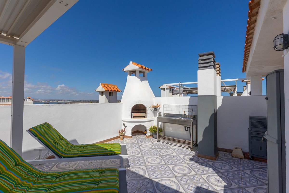 1 Bed Top Floor Apartment in La Mata in La Mata, Apartment