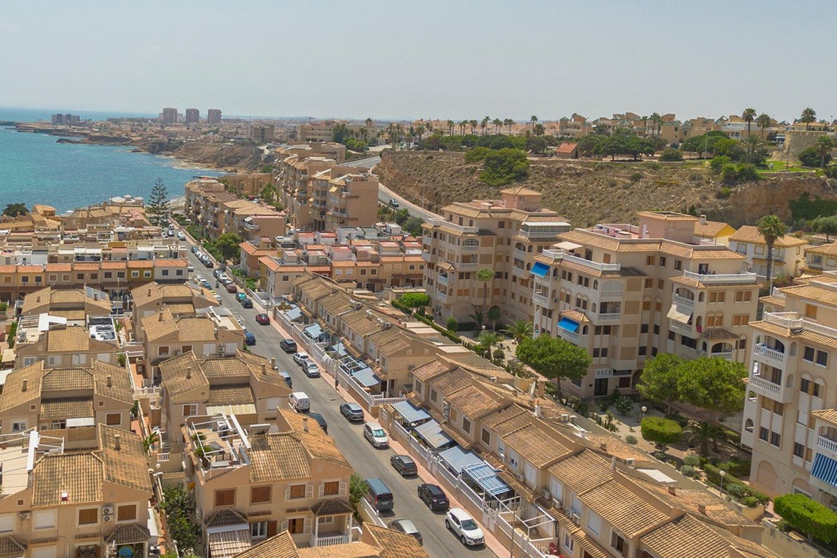 3 Bed Townhouse in La Mata in La Mata, Townhouse