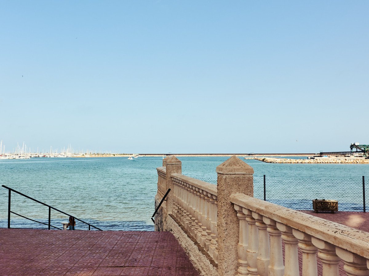 2 Bed شقة في الطابق الأرضي in Torrevieja في Torrevieja, شقة