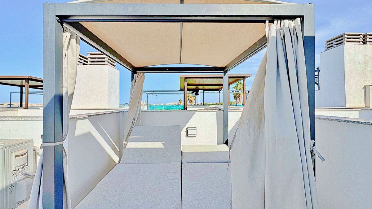 3 Bed بيت مدينة in Los Balcones في Los Balcones, تاون هاوس