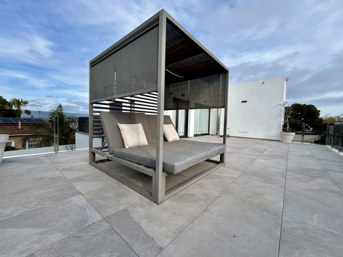 3 Bed فيلا مستقلة in Los Balcones في Los Balcones, فيلا منفصلة