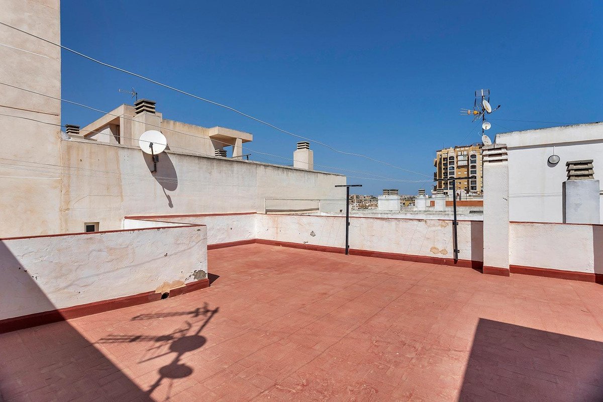 3 Bed Middle Floor Apartment in Playa de los Locos