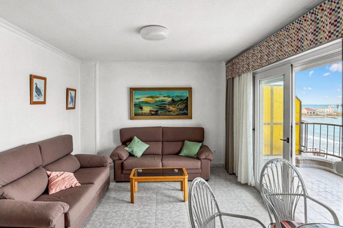 3 Bed Middle Floor Apartment in Playa de los Locos in Playa de los Locos, Apartment